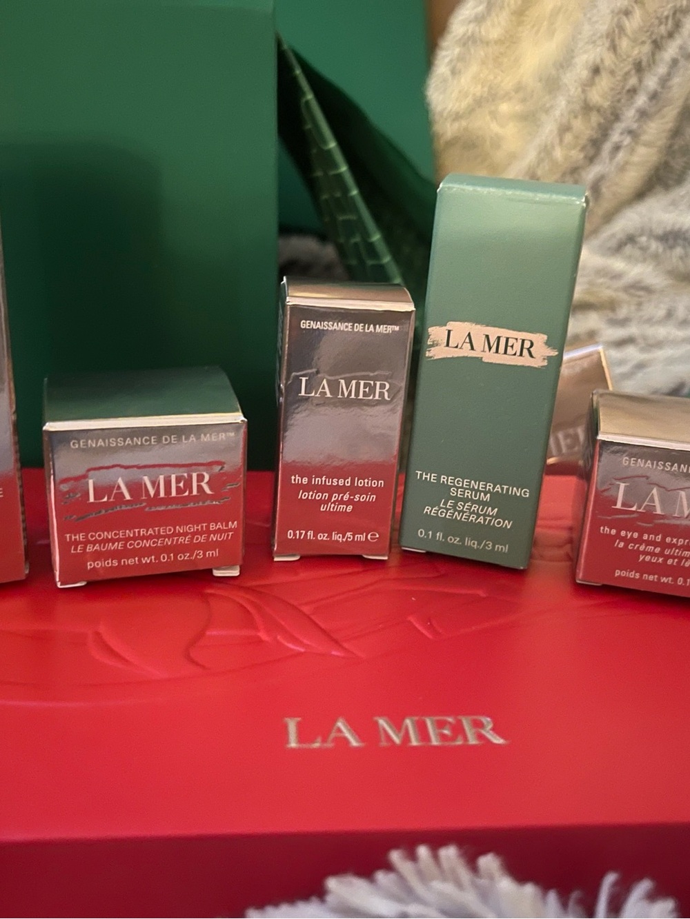 La Mer skin care 1full size and 5-tray sizes,LA MER red dragon envelopes,LM BOX - Picture 10 of 14